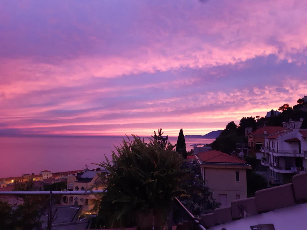 Bressa De Ma Affittacamere, Room & Breakfast Pietra Ligure Εξωτερικό φωτογραφία