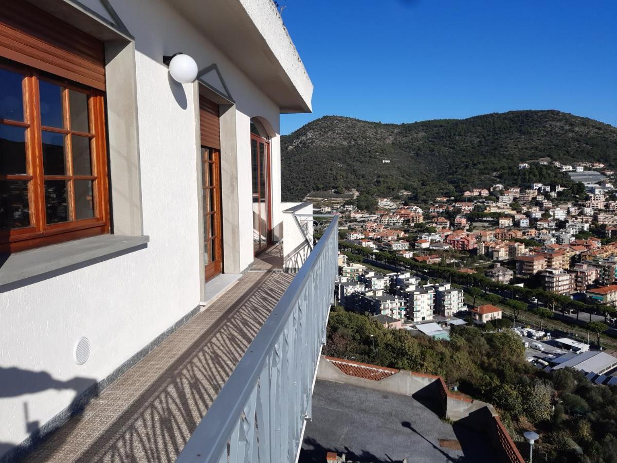 Bressa De Ma Affittacamere, Room & Breakfast Pietra Ligure Εξωτερικό φωτογραφία