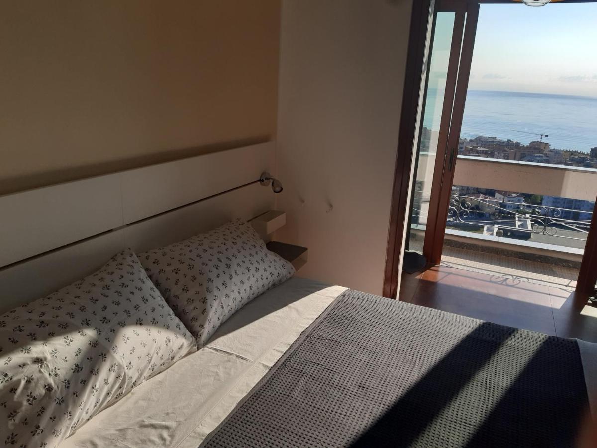 Bressa De Ma Affittacamere, Room & Breakfast Pietra Ligure Εξωτερικό φωτογραφία