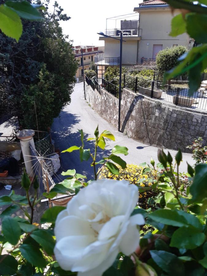 Bressa De Ma Affittacamere, Room & Breakfast Pietra Ligure Εξωτερικό φωτογραφία