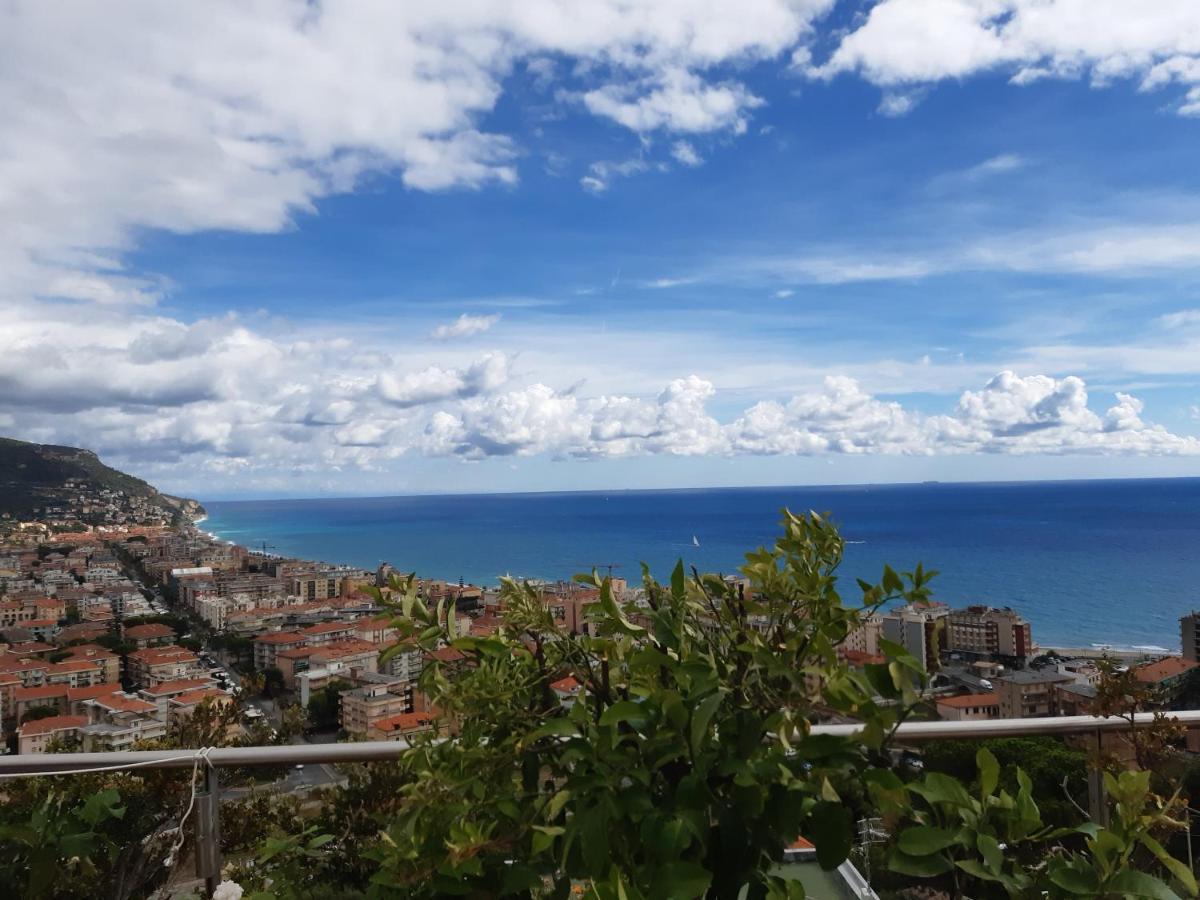 Bressa De Ma Affittacamere, Room & Breakfast Pietra Ligure Εξωτερικό φωτογραφία